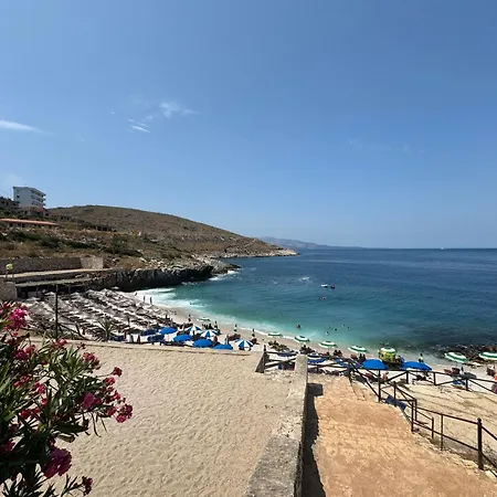 Teo Sarande
