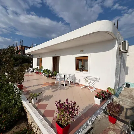 Apartment Teo Sarande